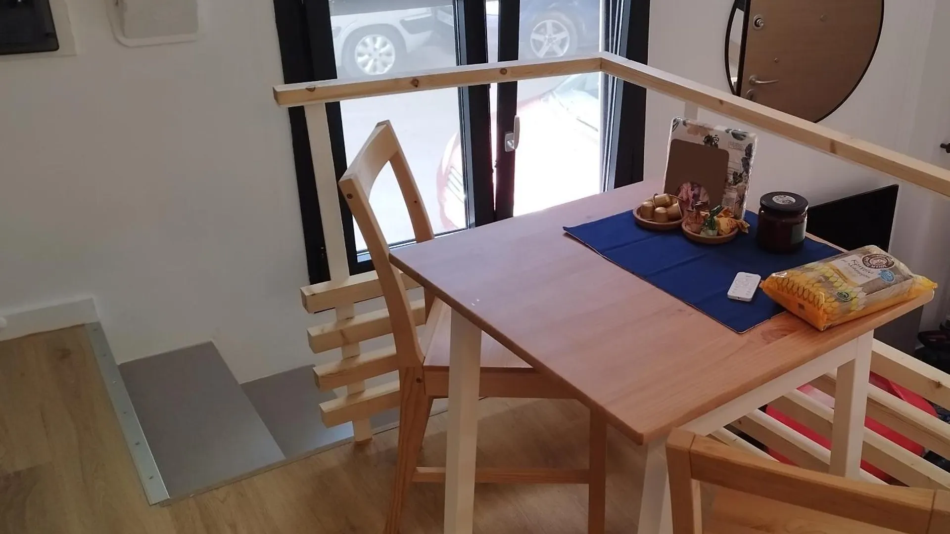 Lovely Apartment With Loft Bed Thessaloniki